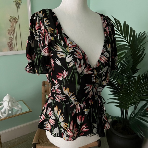 LIKELY Archer Floral Wrap Top XS - Picture 4 of 16